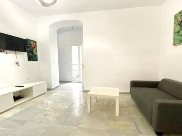 Shared Living/Roommate 3 Dormitorio Seville Seville ES101824260