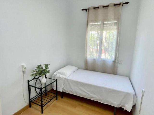 Shared Living/Roommate 3 Dormitorio Seville Seville ES101836436