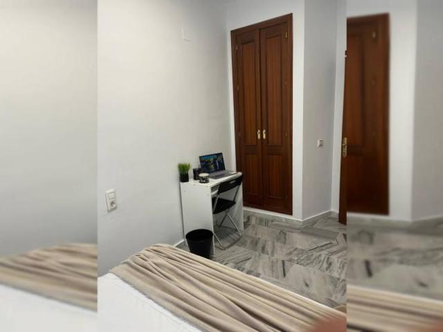 Shared Living/Roommate 3 Dormitorio Seville Seville ES103032227