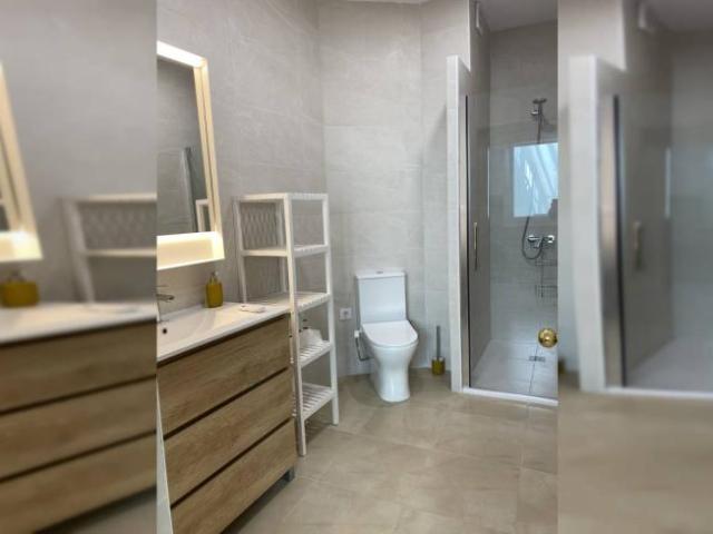 Shared Living/Roommate 3 Dormitorio Seville Seville ES103304814