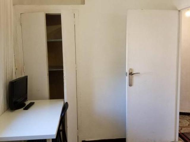 Shared Living/Roommate 3 Dormitorio Seville Seville ES83529650