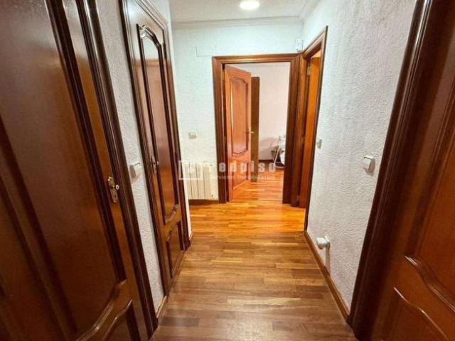 Shared Living/Roommate 3 Dormitorio Valencia Valencia ES104800457