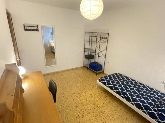 Shared Living/Roommate 3 Dormitorio Valencia Valencia ES101819420