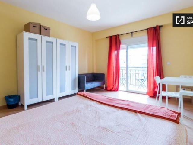 Shared Living/Roommate 3 Dormitorio Valencia Valencia ES91326699