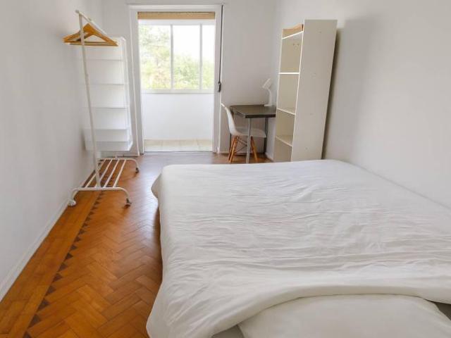 shared living/roommate 3 quarto, lisbon lisbon 1500 409 DLS101765657