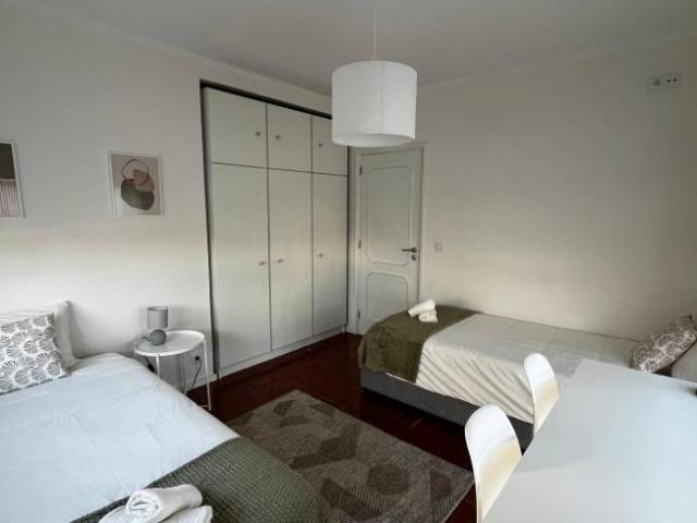 shared living/roommate 3 quarto, Porto Porto 4460 735 ELS91784355