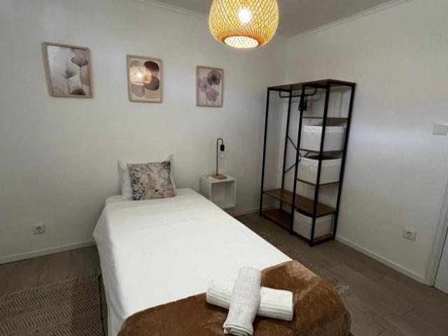 shared living/roommate 3 quarto, Porto Porto 4460 282 ELS93529304