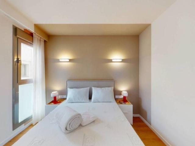 Shared Living/Roommate 10 Dormitorio Madrid Madrid ELS102756017
