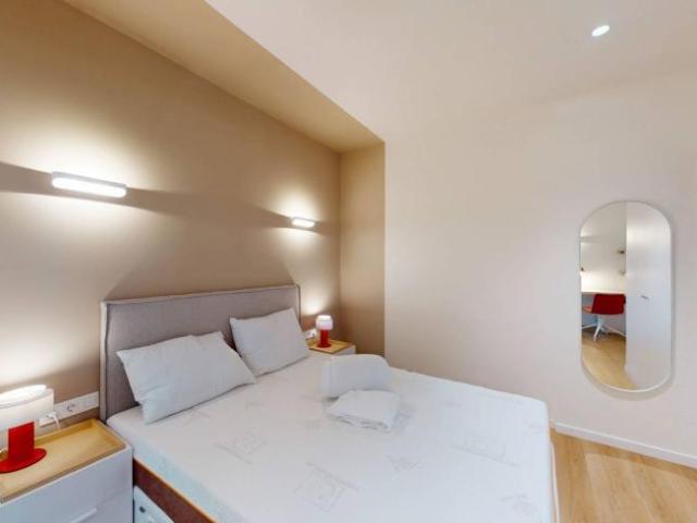 Shared Living/Roommate 10 Dormitorio Madrid Madrid ES100494400