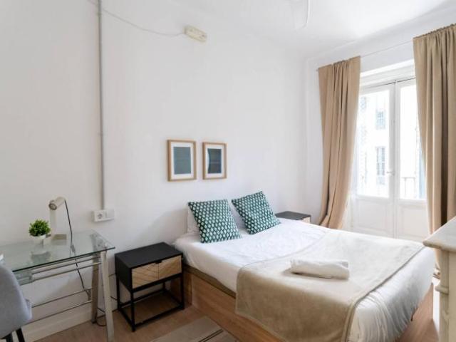 Shared Living/Roommate 10 Dormitorio Madrid Madrid ES98343499