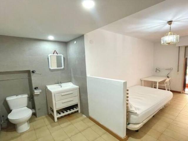 Shared Living/Roommate 10 Dormitorio Seville Seville ES95662976