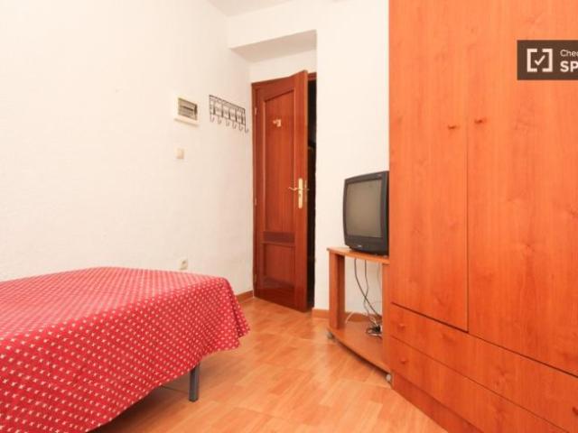Shared Living/Roommate 11 Dormitorio Granada Granada ELS101670945