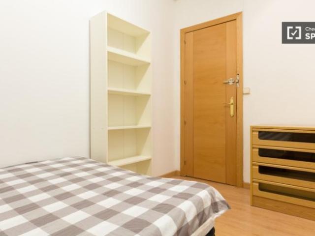 Shared Living/Roommate 11 Dormitorio Madrid Madrid ES101731079