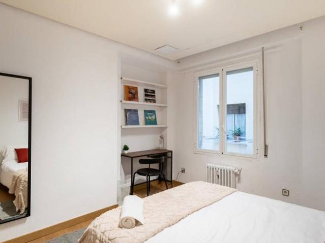 Shared Living/Roommate 11 Dormitorio Madrid Madrid ES98343107
