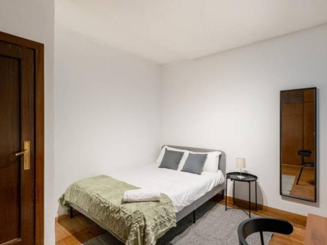 Shared Living/Roommate 11 Dormitorio Madrid Madrid ES98343269