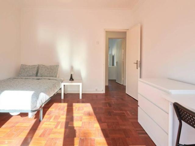 shared living/roommate 11 quarto, lisbon lisbon 1000 149 ES100217566
