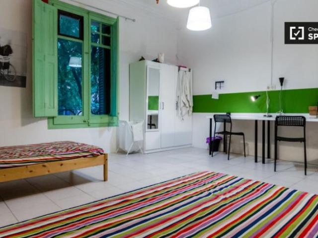 Shared Living/Roommate 12 Dormitorio Barcelona Barcelona ES99724191