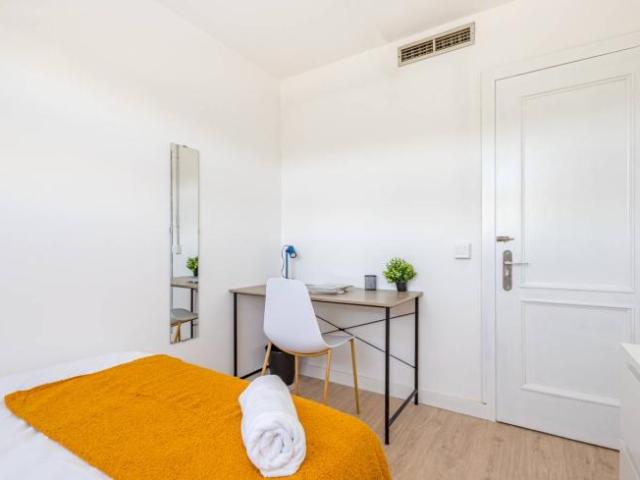 Shared Living/Roommate 17 Dormitorio Madrid Madrid ES98343536