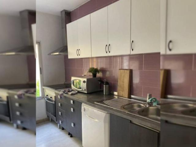 Shared Living/Roommate 17 Dormitorio Seville Seville ES101840177