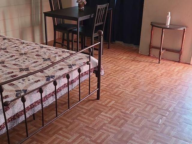Shared Living/roommate 1 Bedroom For Rent Niagara Falls ON 1300 ELS97413362