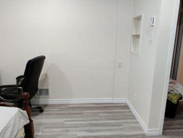 Shared Living/roommate 1 Bedroom For Rent Ottawa ON 895 ES97420130