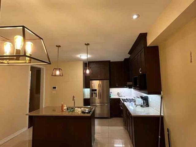 Shared Living/roommate 1 Bedroom For Rent Oshawa Oshawa 1000 ELS97409304