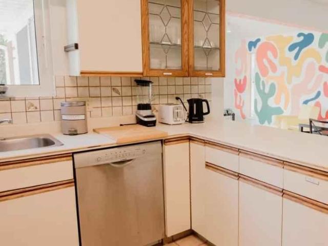 Shared Living/roommate 1 Bedroom For Rent Burnaby Burnaby 1400 ES97658824