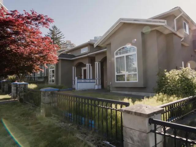 Shared Living/roommate 1 Bedroom For Rent Burnaby Burnaby 1400 ES97833759