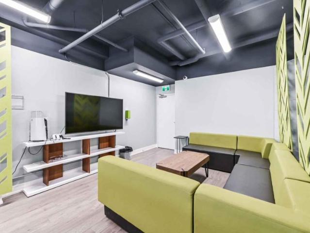 Shared Living/roommate 1 Bedroom For Rent Downtown Downtown 2950 ES99489434