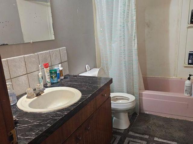 Shared Living/roommate 1 Bedroom For Rent Kitchener ON 850 ES97415621