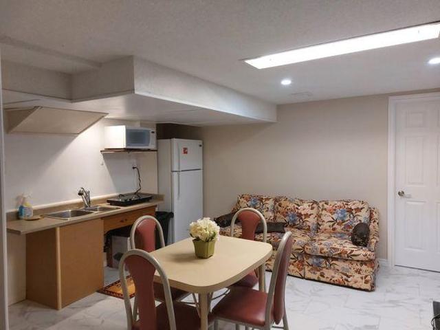Shared Living/roommate 1 Bedroom For Rent Sarnia ON 750 ES97420064