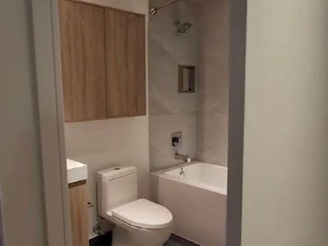 Shared Living/roommate 1 Bedroom For Rent Toronto ON 1800 ELS97414379