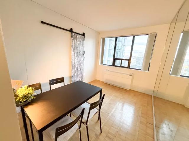 Shared Living/roommate 1 Bedroom For Rent Toronto Toronto 1700 ELS91409178