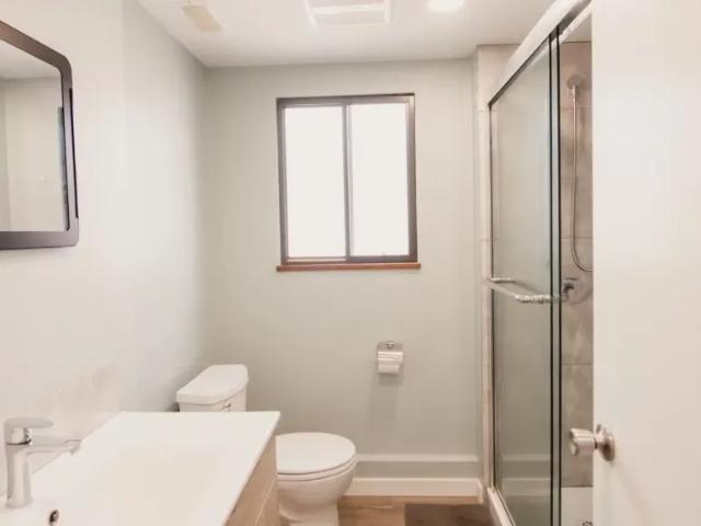 Shared Living/roommate 1 Bedroom For Rent Vancouver Vancouver 1350 ES99498224
