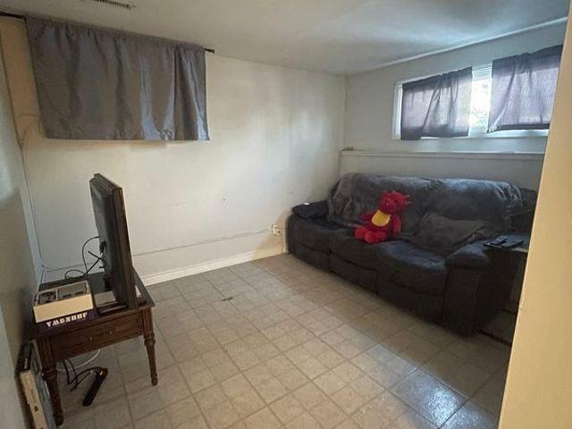 Shared Living/roommate 1 Bedroom For Rent Waterloo ON 750 ES97412678