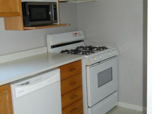 Shared Living/roommate 1 Bedroom For Rent Waterloo ON 900 ELS97422017