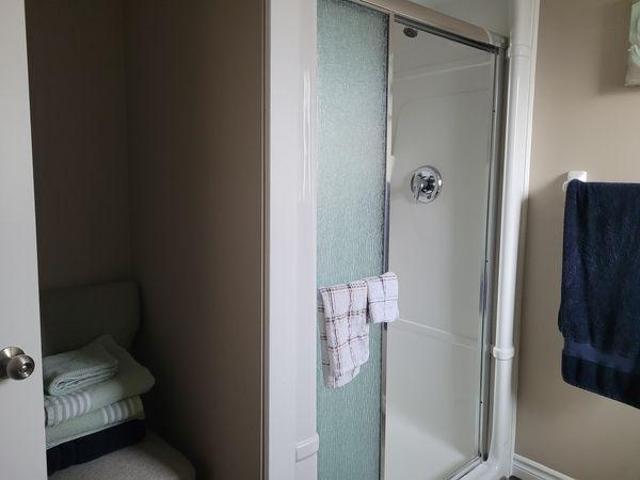Shared Living/roommate 1 Bedroom For Rent Woodstock ON 1200 ES97414906