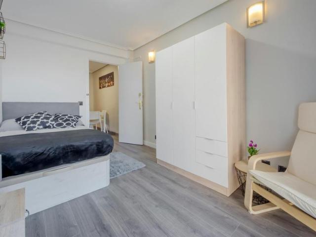 Shared Living/Roommate 1 Dormitorio Madrid Madrid ELS101844740