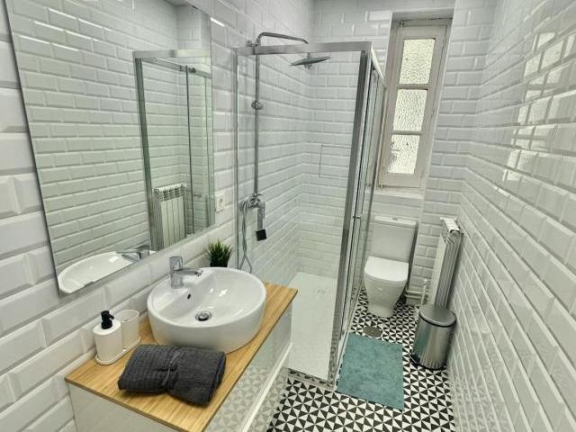 Shared Living/Roommate 1 Dormitorio Madrid Madrid ES86848884