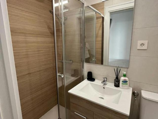 Shared Living/Roommate 1 Dormitorio Madrid Madrid ES99686989