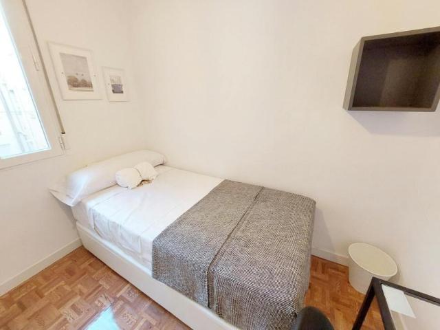 Shared Living/Roommate 1 Dormitorio Madrid Madrid ES99688140