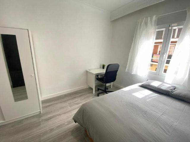 Shared Living/Roommate 1 Dormitorio Madrid Madrid ES99635606