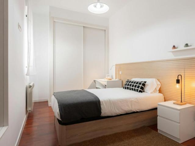 Shared Living/Roommate 1 Dormitorio Madrid Madrid ES99799820