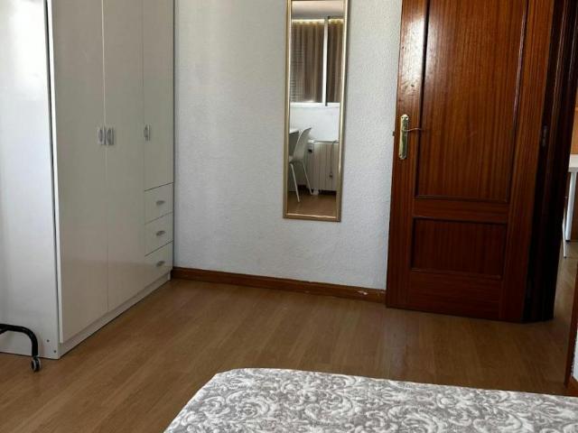 Shared Living/Roommate 1 Dormitorio Madrid Madrid ES101841814