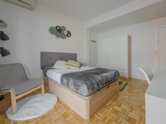 Shared Living/Roommate 1 Dormitorio Madrid Madrid ES102853639