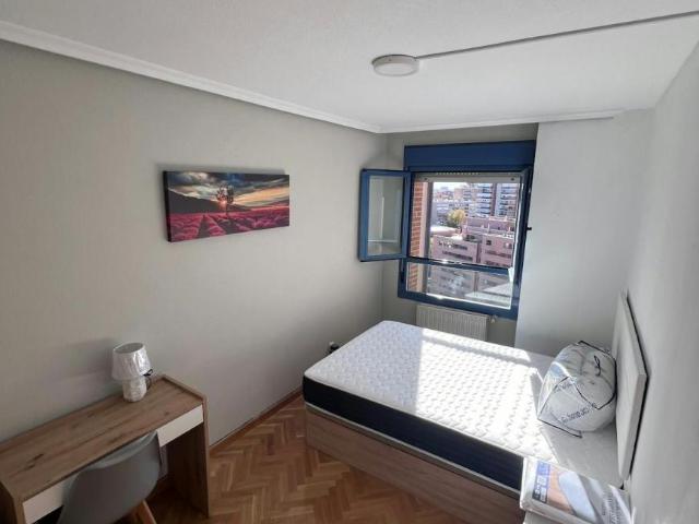 Shared Living/Roommate 1 Dormitorio Madrid Madrid ES102854382