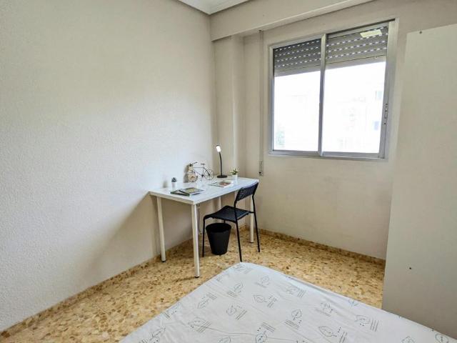 Shared Living/Roommate 1 Dormitorio Moncada Moncada ES104364376