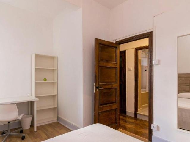 Shared Living/Roommate 1 Dormitorio Oviedo Oviedo ELS102815956