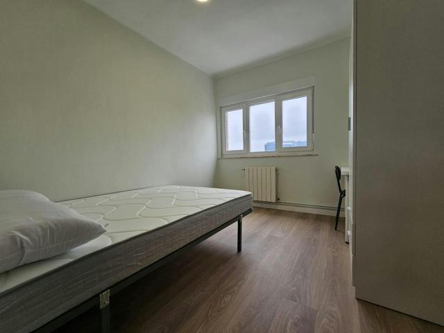 Shared Living/Roommate 1 Dormitorio Oviedo Oviedo ELS82554134
