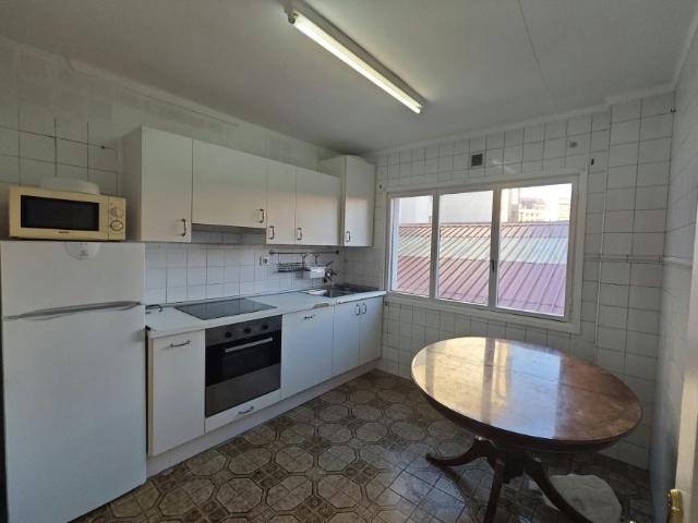 Shared Living/Roommate 1 Dormitorio Oviedo Oviedo ES100718903